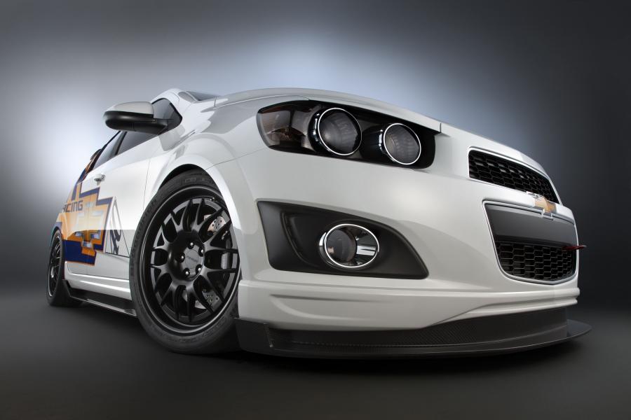  Chevrolet Sonic Super 4 Concept 2011 года  (фото 6 из 9)